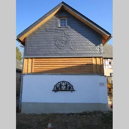 Mothsgut - Moderne Ferienwohnung Auf Dem Bauernhof Im Erzgebirge Oelsnitz  Esterno foto
