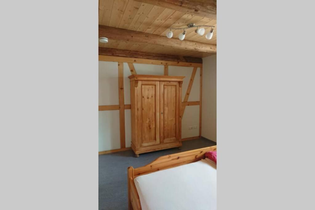 Mothsgut - Moderne Ferienwohnung Auf Dem Bauernhof Im Erzgebirge Oelsnitz  Esterno foto